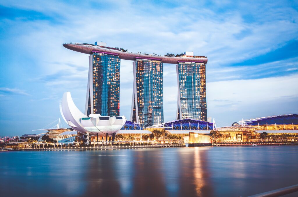 Singapore – First International Escape
